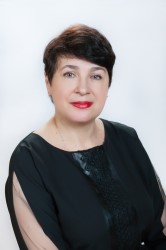 Ларионова Светлана Борисовна.